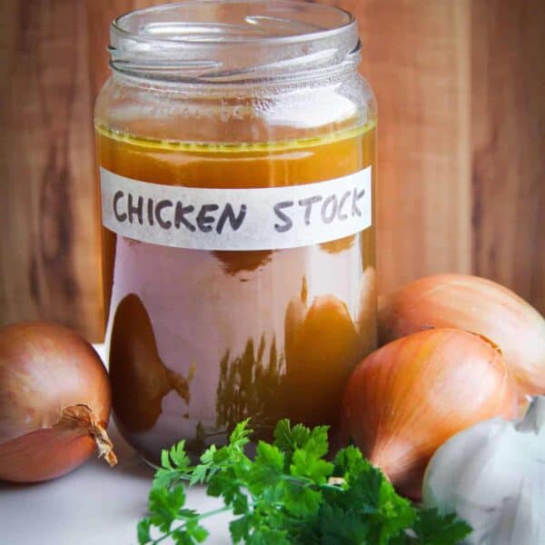 How to make chicken stock with an instant pot.