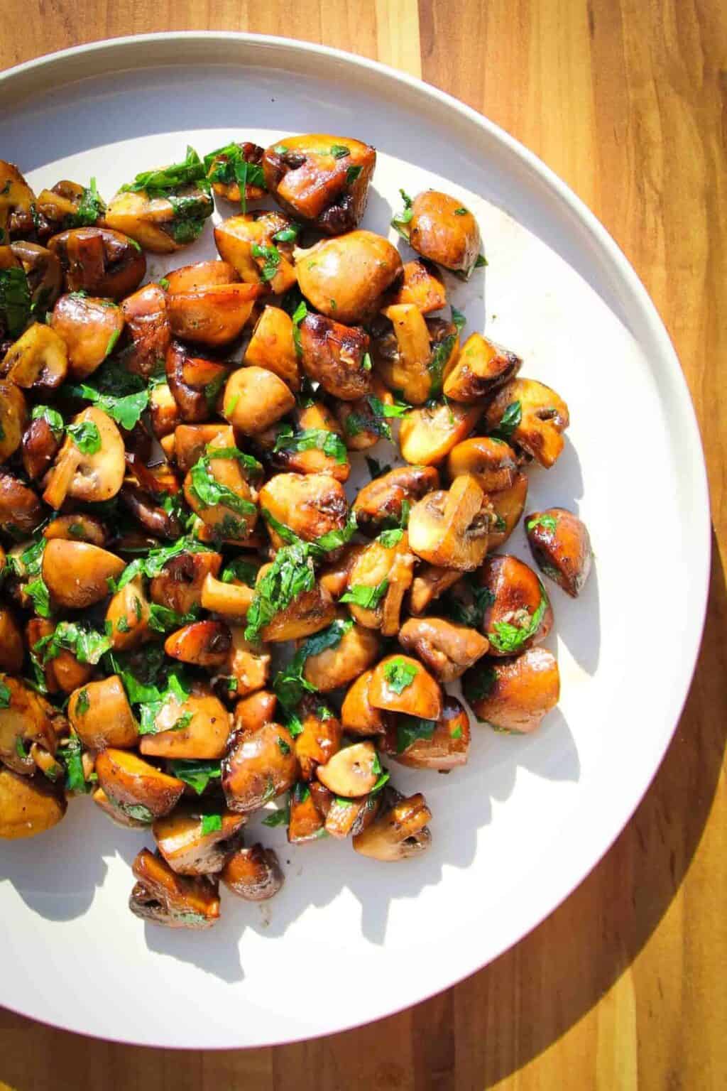 3 Tips on How to Cook Better Mushrooms | Braised & Deglazed