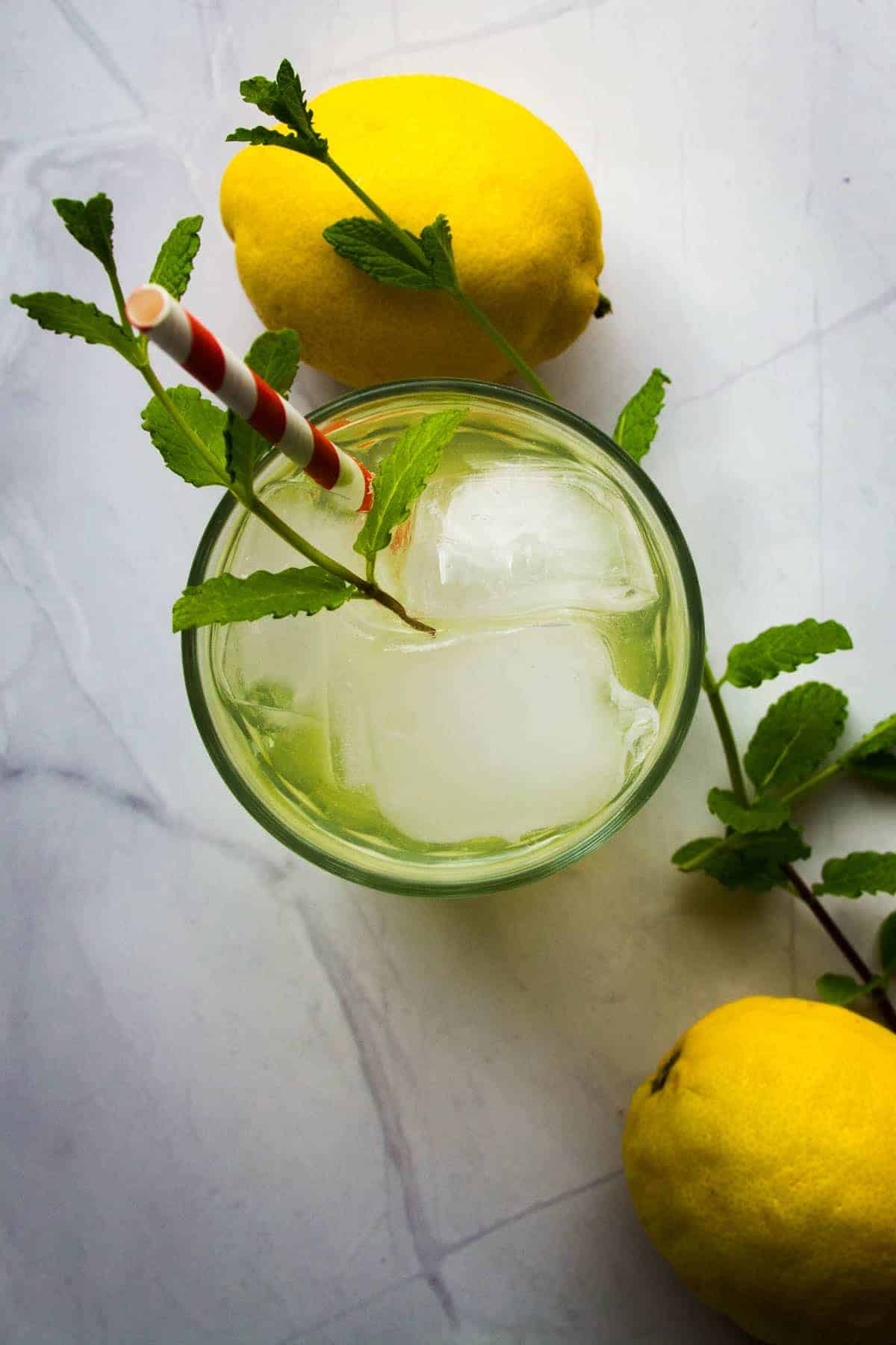 limoncello-spritz-with-a-lemon-on-the-side