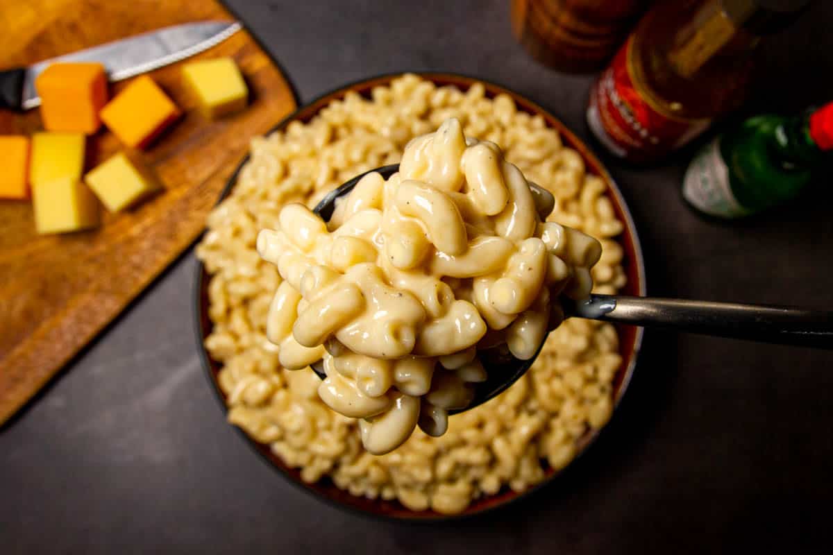 The easiest, quickest mac and cheese sauce.