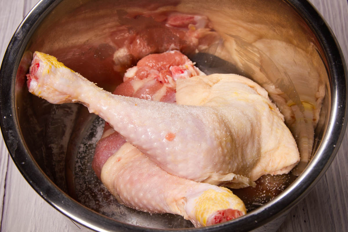 The seasoned chicken in the Instant Pot.