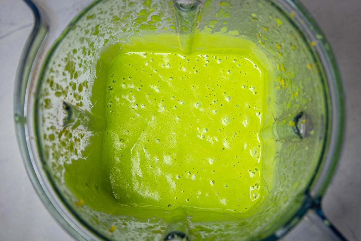 The pea puree in the blender.